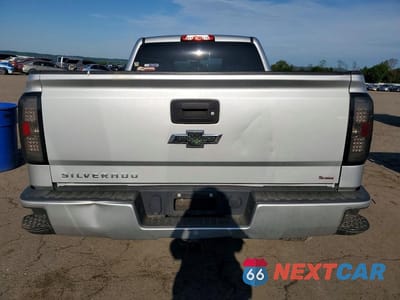 Zdjęcie 6 z 12 samochodu: 2017 CHEVROLET SILVERADO K1500 CUSTOM VIN:1GCVKPECXHZ201360 - miniatura