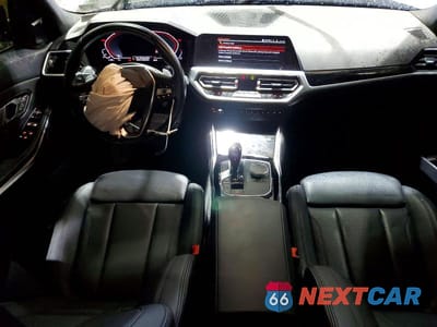 Zdjęcie 8 z 12 samochodu: 2019 BMW 330XI VIN:WBA5R7C52KAJ79695 - miniatura