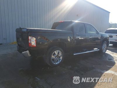 Trzecie zdjęcie samochodu z tyłu: 2013 CHEVROLET SILVERADO C1500 LT VIN:3GCPCSE00DG213140 - miniatura