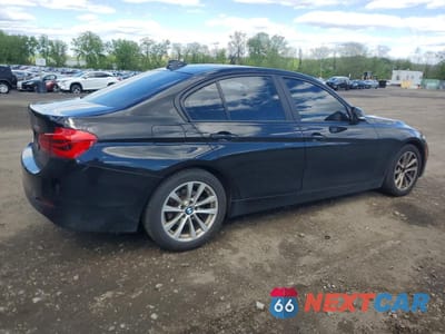 Trzecie zdjęcie samochodu z tyłu: 2018 BMW 320 XI VIN:WBA8A3C57JA494942 - miniatura