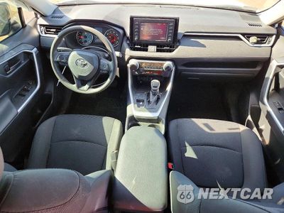 Zdjęcie 8 z 12 samochodu: 2019 TOYOTA RAV4 LE VIN:2T3K1RFVXKC019460 - miniatura