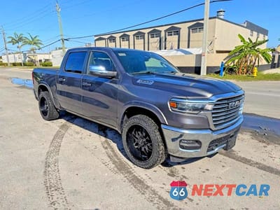 2026 RAM 1500 LARAMIE 1C6SRFJP0TN250043 - główne zdjęcie licytacji z USA - miniatura