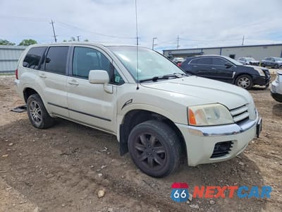 Czwarte zdjęcie samochodu z boku: 2004 MITSUBISHI ENDEAVOR LIMITED VIN:4A4MN41SX4E094125 - miniatura