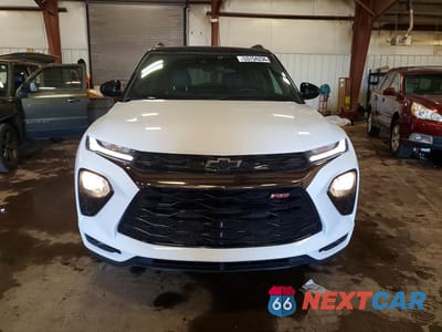 Piąte zdjęcie samochodu w środku: 2023 CHEVROLET TRAILBLAZER RS VIN:KL79MTSL5PB155806 - miniatura