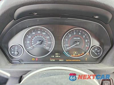 Zdjęcie 9 z 12 samochodu: 2018 BMW 330 XI VIN:WBA8D9C55JEB35286 - miniatura