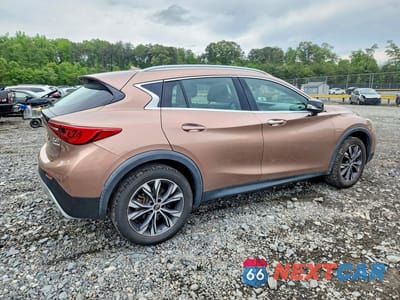 Trzecie zdjęcie samochodu z tyłu: 2018 INFINITI QX30 PREMIUM VIN:SJKCH5CR2JA047018 - miniatura