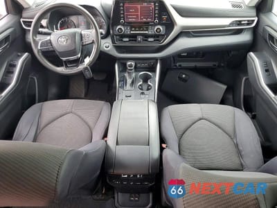 Zdjęcie 8 z 13 samochodu: 2021 TOYOTA HIGHLANDER L VIN:5TDCZRAH1MS084361 - miniatura