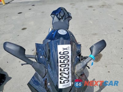 Piąte zdjęcie samochodu w środku: 2026 BMW S 1000 RR VIN:WB10P2308T6M29484 - miniatura