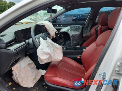 Zdjęcie 7 z 12 samochodu: 2025 KIA K5 GT LINE VIN:KNAG64J7XS5371847 - miniatura