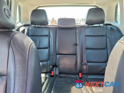 Zdjęcie 10 z 13 samochodu: 2012 VOLKSWAGEN TIGUAN S VIN:WVGAV7AX3CW006303 - miniatura