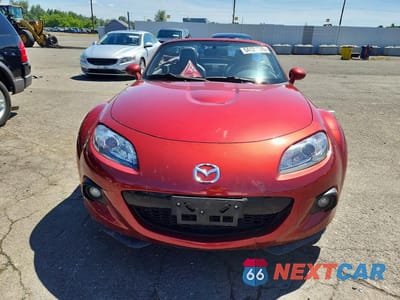 Piąte zdjęcie samochodu w środku: 2015 MAZDA MX-5 MIATA GRAND TOURING VIN:JM1NC2PF3F0237920 - miniatura