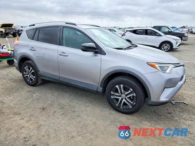 Czwarte zdjęcie samochodu z boku: 2017 TOYOTA RAV4 LE VIN:2T3ZFREV6HW366891 - miniatura