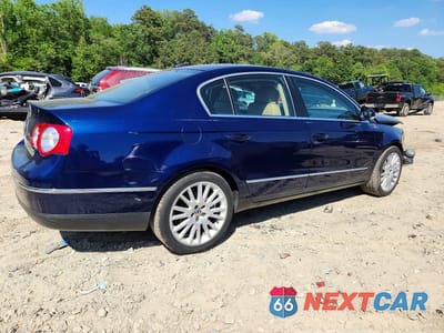 Trzecie zdjęcie samochodu z tyłu: 2006 VOLKSWAGEN PASSAT 2.0T LUXURY VIN:WVWEK73C06P060391 - miniatura