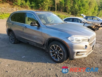 Czwarte zdjęcie samochodu z boku: 2015 BMW X5 XDRIVE35I VIN:5UXKR0C56F0P01882 - miniatura
