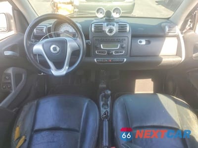Zdjęcie 8 z 13 samochodu: 2009 SMART FORTWO PURE VIN:WMEEJ31X39K259214 - miniatura