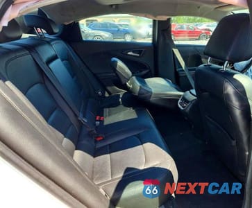 Zdjęcie 10 z 12 samochodu: 2016 CHEVROLET MALIBU LT VIN:1G1ZE5ST8GF212772 - miniatura