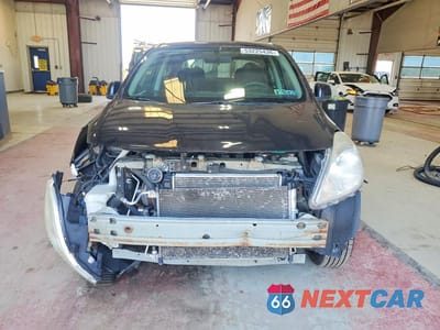 Piąte zdjęcie samochodu w środku: 2013 NISSAN VERSA 1.6 S VIN:3N1CN7AP2DL852073 - miniatura