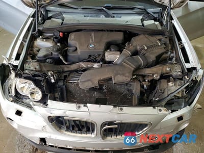 Zdjęcie 12 z 13 samochodu: 2014 BMW X1 XDRIVE28I VIN:WBAVL1C51EVY21576 - miniatura
