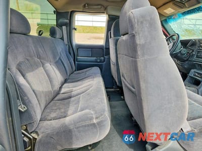 Zdjęcie 10 z 13 samochodu: 2002 CHEVROLET SILVERADO K1500 VIN:2GCEK19T721237563 - miniatura