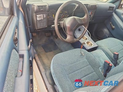 Zdjęcie 8 z 12 samochodu: 1994 CHEVROLET S TRUCK S10 VIN:1GCCS14Z0RK106763 - miniatura