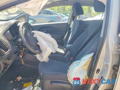 Zdjęcie 7 z 12 samochodu: 2012 KIA RIO 5-DOOR EX VIN:KNADN5A36C6011818 - miniatura