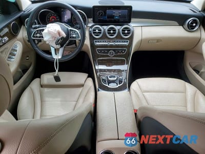 Zdjęcie 8 z 12 samochodu: 2019 MERCEDES-BENZ C VIN:55SWF8DB6KU289648 - miniatura