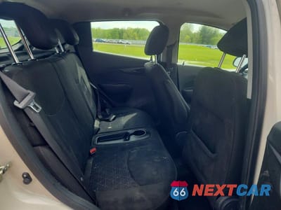 Zdjęcie 10 z 12 samochodu: 2020 CHEVROLET SPARK 1LT VIN:KL8CD6SA6LC470684 - miniatura