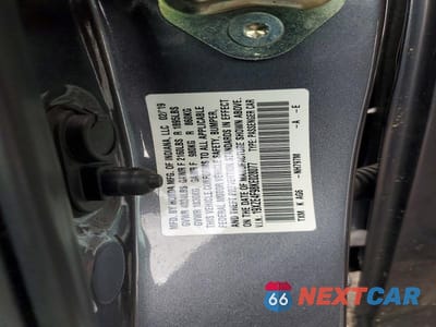 Zdjęcie 12 z 12 samochodu: 2019 HONDA INSIGHT TOURING VIN:19XZE4F98KE028077 - miniatura
