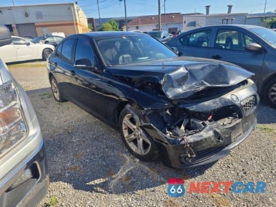 2015 BMW 320 I XDRIVE WBA3C3G51FNS72900 - główne zdjęcie licytacji z USA - miniatura