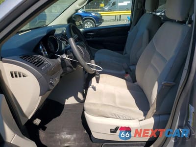 Zdjęcie 7 z 13 samochodu: 2019 DODGE GRAND CARAVAN SE VIN:2C4RDGBG3KR770331 - miniatura