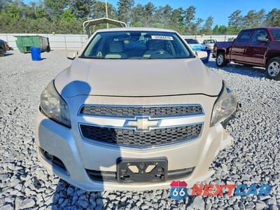 Piąte zdjęcie samochodu w środku: 2013 CHEVROLET MALIBU 2LT VIN:1G11E5SA2DF168100 - miniatura