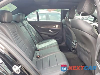 Zdjęcie 10 z 12 samochodu: 2022 MERCEDES-BENZ E 450 4MATIC VIN:W1KZF5KB6NB031045 - miniatura