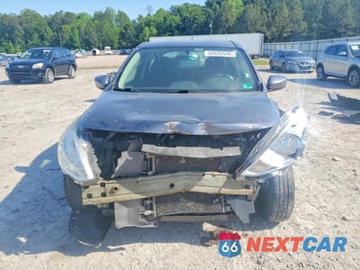 Piąte zdjęcie samochodu w środku: 2018 NISSAN VERSA SV VIN:3N1CN7AP3JL837660 - miniatura