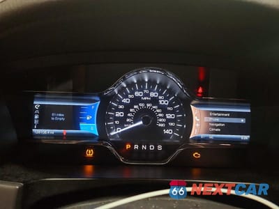 Zdjęcie 9 z 12 samochodu: 2013 LINCOLN MKS VIN:1LNHL9FTXDG616412 - miniatura
