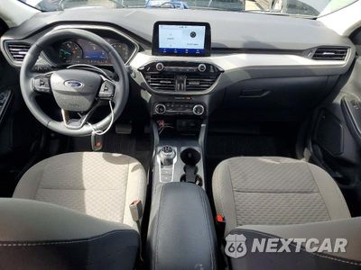 Zdjęcie 8 z 13 samochodu: 2022 FORD ESCAPE VIN:1FMCU9BZ6NUB46366 - miniatura