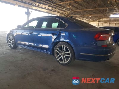 Drugie zdjęcie samochodu z przodu: 2017 VOLKSWAGEN PASSAT R-LINE VIN:1VWDT7A37HC000689 - miniatura