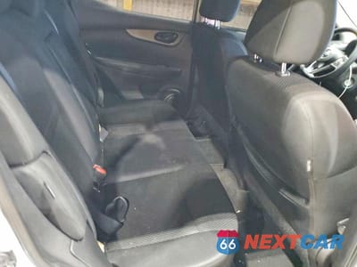 Zdjęcie 10 z 12 samochodu: 2020 NISSAN ROGUE SPORT S VIN:JN1BJ1CV8LW549288 - miniatura