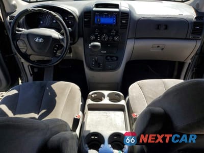 Zdjęcie 8 z 13 samochodu: 2008 HYUNDAI ENTOURAGE GLS VIN:KNDMC233X86049015 - miniatura