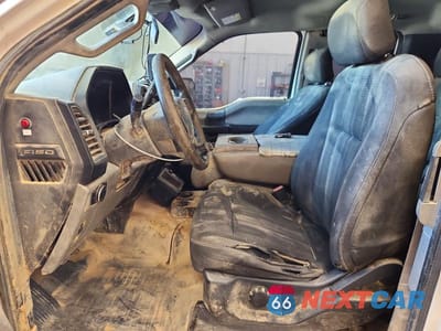 Zdjęcie 7 z 12 samochodu: 2019 FORD F150 SUPER CAB VIN:1FTEX1E56KKD84594 - miniatura