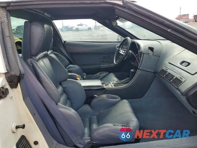 Zdjęcie 10 z 12 samochodu: 1990 CHEV CORVETTE VIN:1G1YY2380L5119675 - miniatura