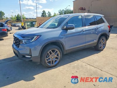 2023 HONDA PASSPORT EXL 5FNYF8H5XPB029680 - główne zdjęcie licytacji z USA - miniatura