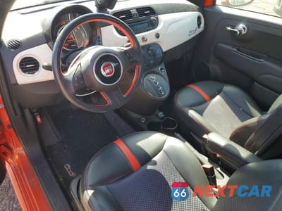 Zdjęcie 8 z 12 samochodu: 2015 FIAT 500 ELECTRIC VIN:3C3CFFGE0FT656991 - miniatura
