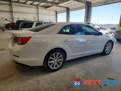 Trzecie zdjęcie samochodu z tyłu: 2015 CHEVROLET MALIBU 2LT VIN:1G11D5SLXFF327176 - miniatura