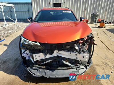 Piąte zdjęcie samochodu w środku: 2021 LEXUS UX 250H VIN:JTHP9JBH7M2051369 - miniatura