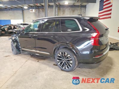 Drugie zdjęcie samochodu z przodu: 2026 VOLVO XC90 PLUS VIN:YV4062PE2T1522152 - miniatura
