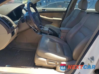 Zdjęcie 7 z 12 samochodu: 2005 HONDA ACCORD HYBRID VIN:JHMCN36465C015648 - miniatura