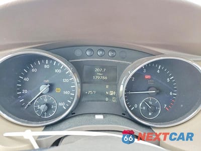 Zdjęcie 9 z 12 samochodu: 2008 MERCEDES-BENZ R 350 VIN:4JGCB65E08A075197 - miniatura
