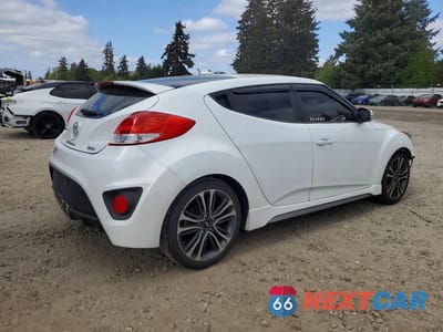 Trzecie zdjęcie samochodu z tyłu: 2016 HYUNDAI VELOSTER TURBO VIN:KMHTC6AE2GU283808 - miniatura