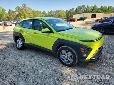 Czwarte zdjęcie samochodu z boku: 2026 HYUNDAI KONA SE VIN:KM8HA3AB7TU446320 - miniatura