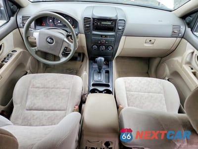 Zdjęcie 8 z 13 samochodu: 2004 KIA SORENTO LX VIN:KNDJC733045261132 - miniatura